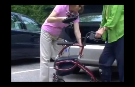 Navigator par Hugo, Ambulateur et Fauteuil de transport, vidéo